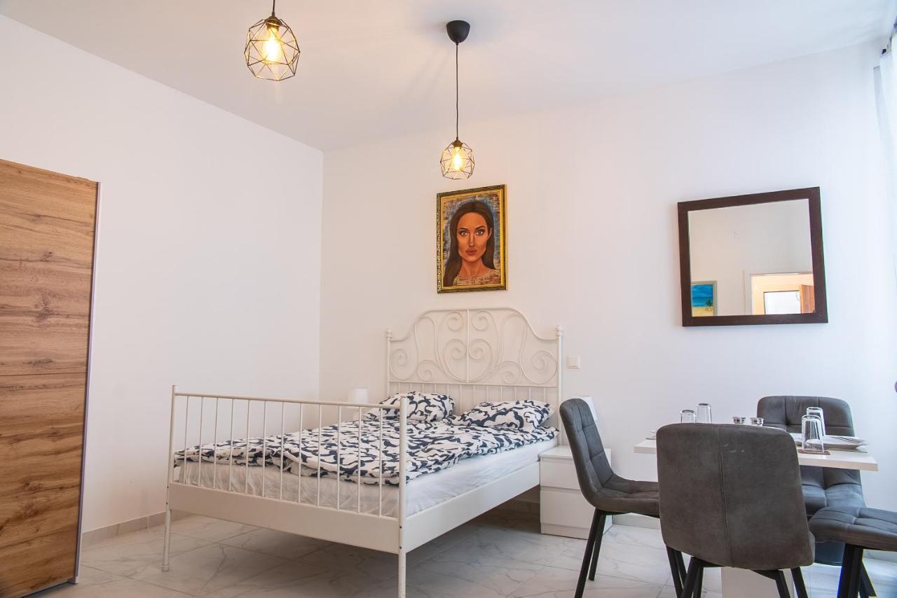 Family&Friends Apartments Schoenbrunn 비엔나 외부 사진