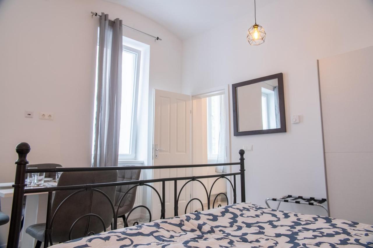 Family&Friends Apartments Schoenbrunn 비엔나 외부 사진