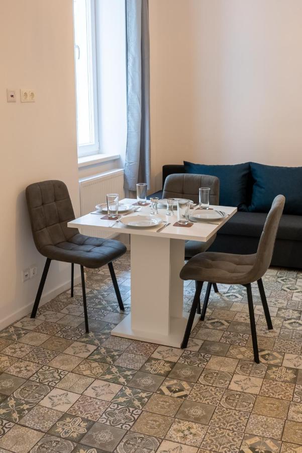 Family&Friends Apartments Schoenbrunn 비엔나 외부 사진