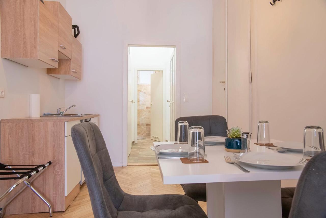 Family&Friends Apartments Schoenbrunn 비엔나 외부 사진