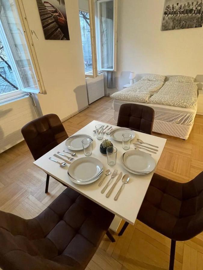 Family&Friends Apartments Schoenbrunn 비엔나 외부 사진